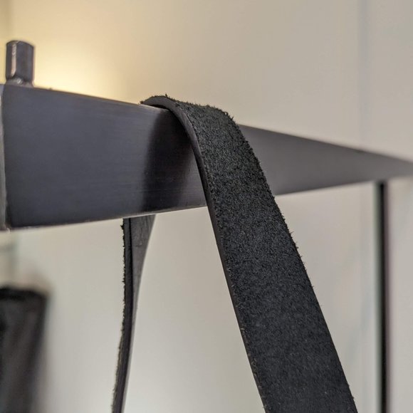 EVERLANE SOLD-OUT Weekender - Picture 3 of 10